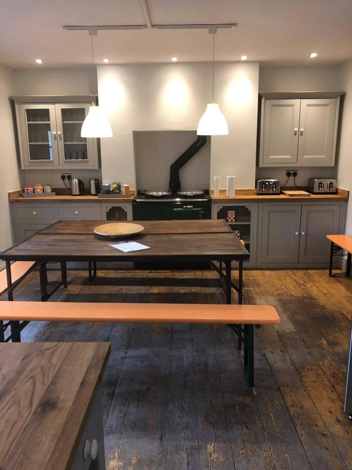 Higgihaus 7 Bed Sleeps Up To 18 Big Groups Best Location ブリストル エクステリア 写真